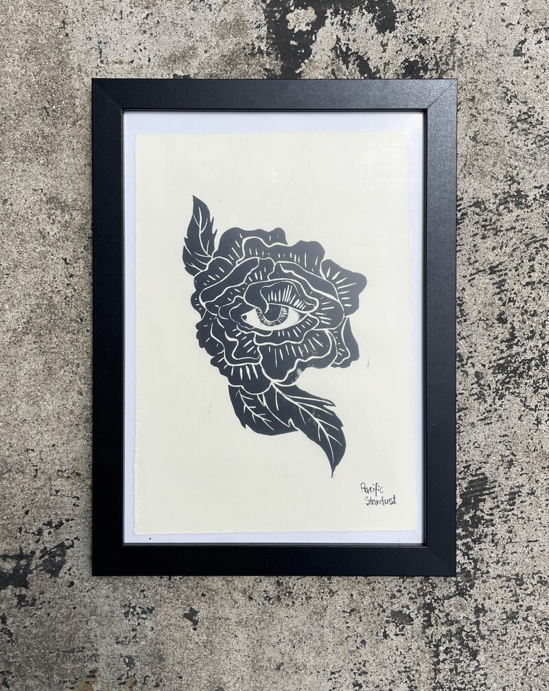 Peony eye print